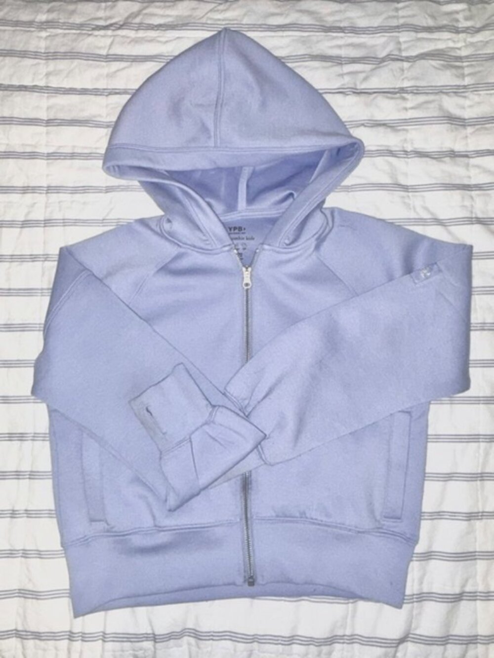Abercrombie kids 11/12 light purple cropped zip-up hoodie
